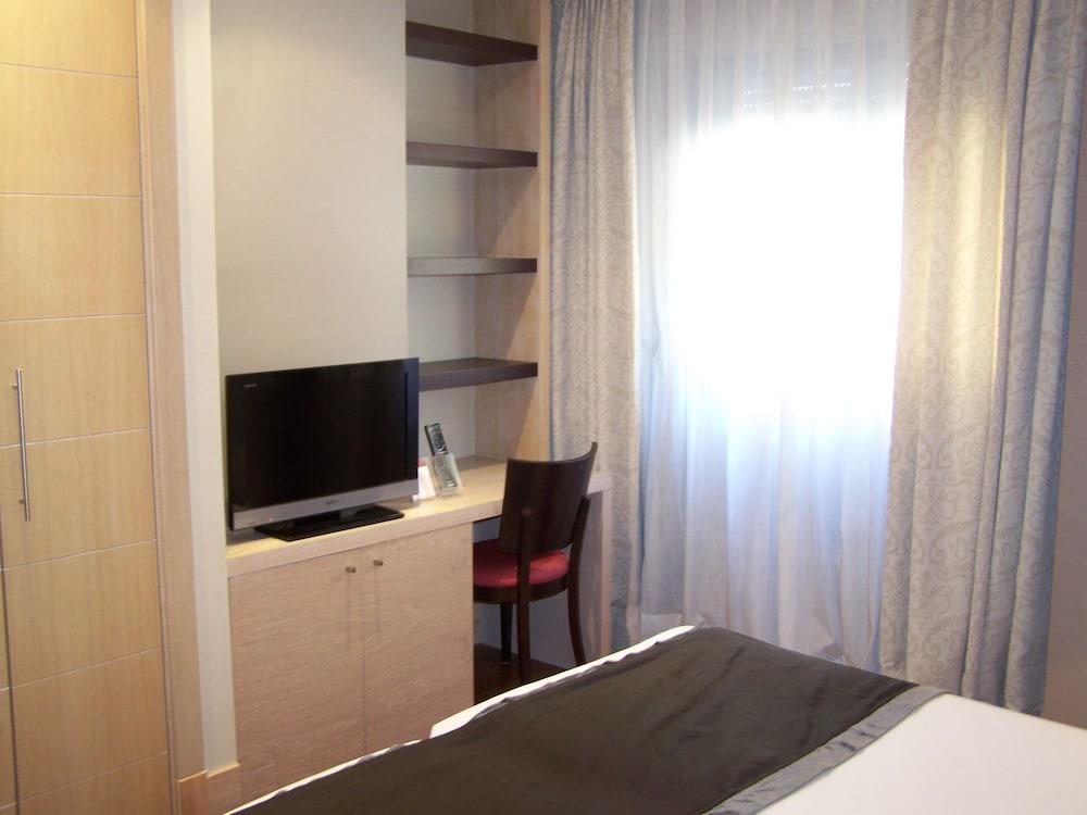 Washington Parquesol Suites & Hotel