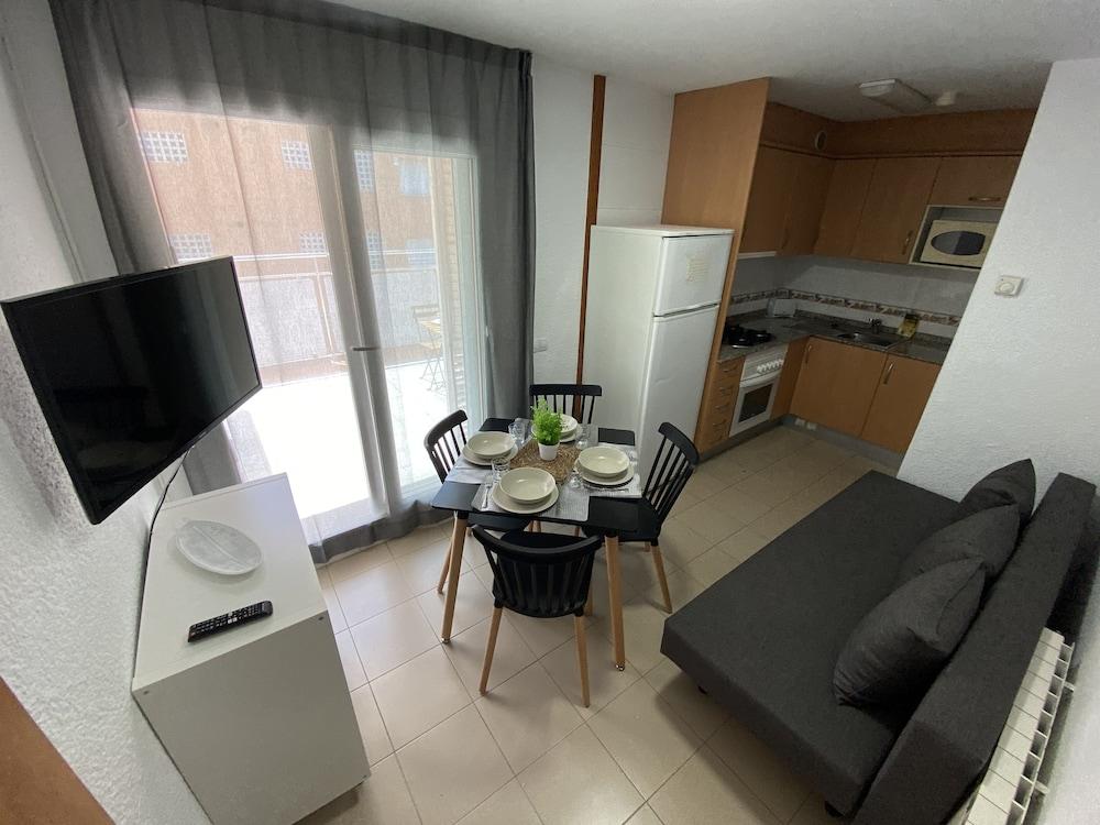 Apartaments AR Isern