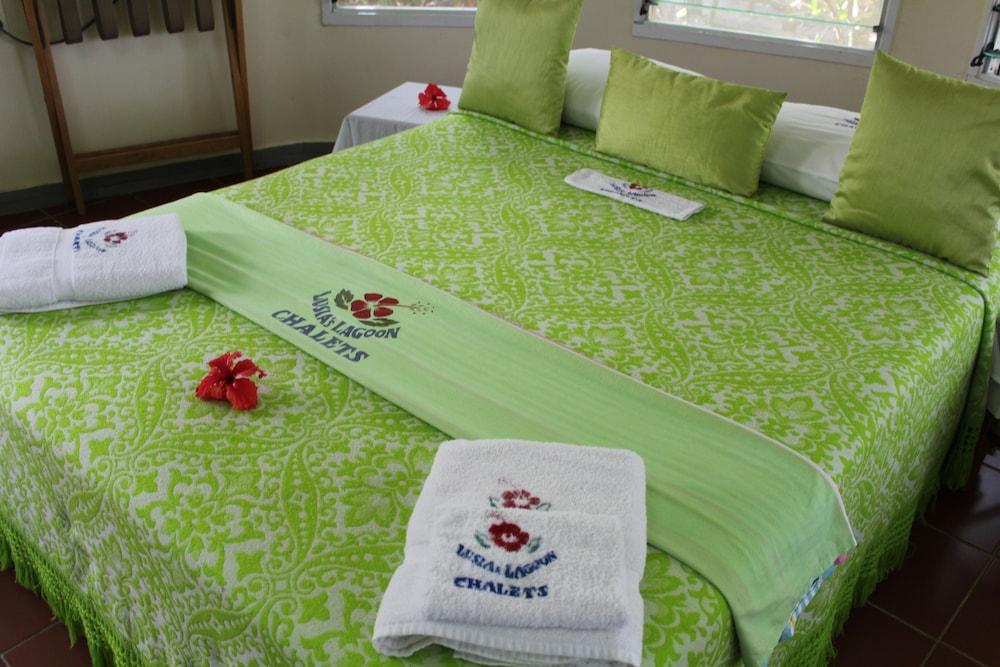 Lusia's Lagoon Chalets