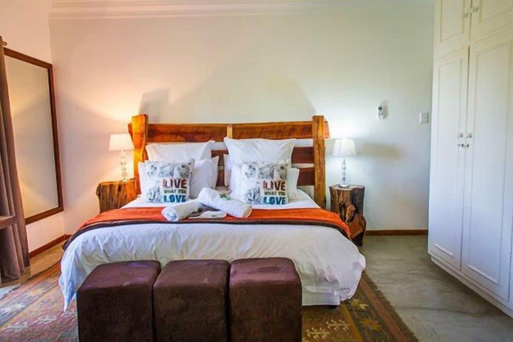 African Vineyard Guest House