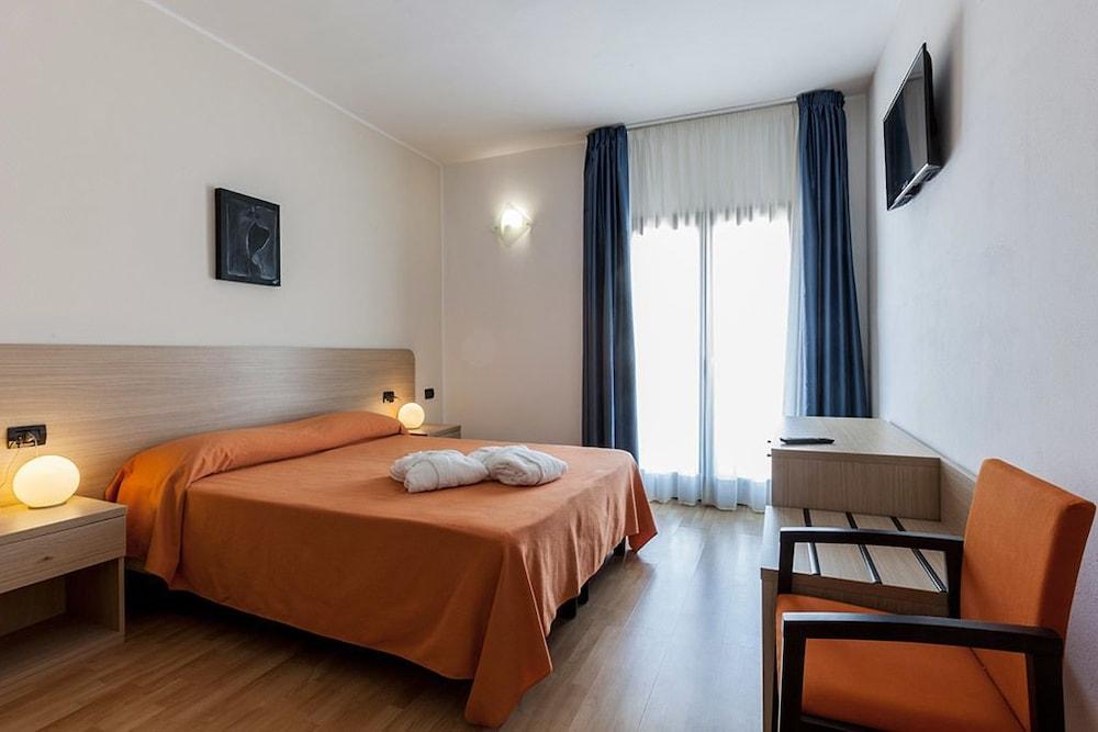 Mercury Boutique Hotel