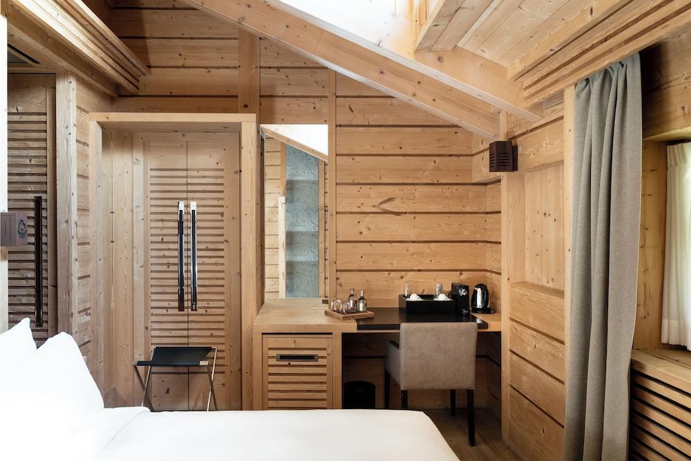 Rosapetra Spa Resort