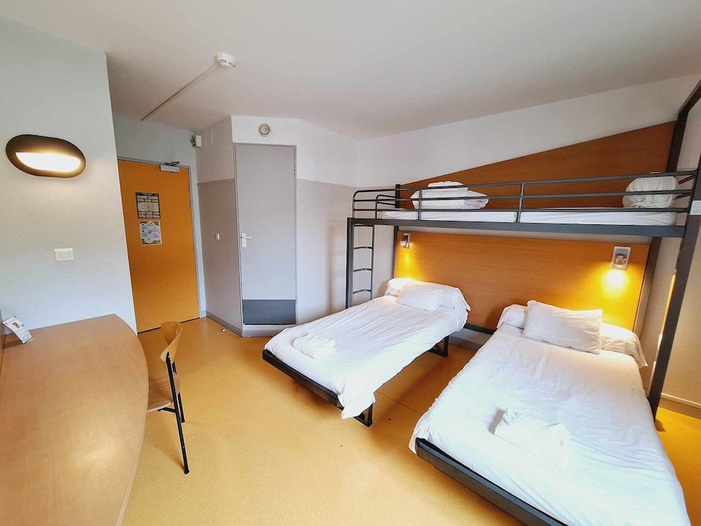 Cis De Champagne - Hostel