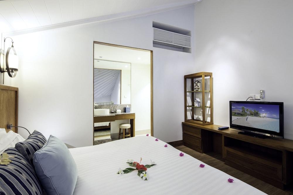 Machchafushi Island Resort & Spa Maldives, The Centara Collection