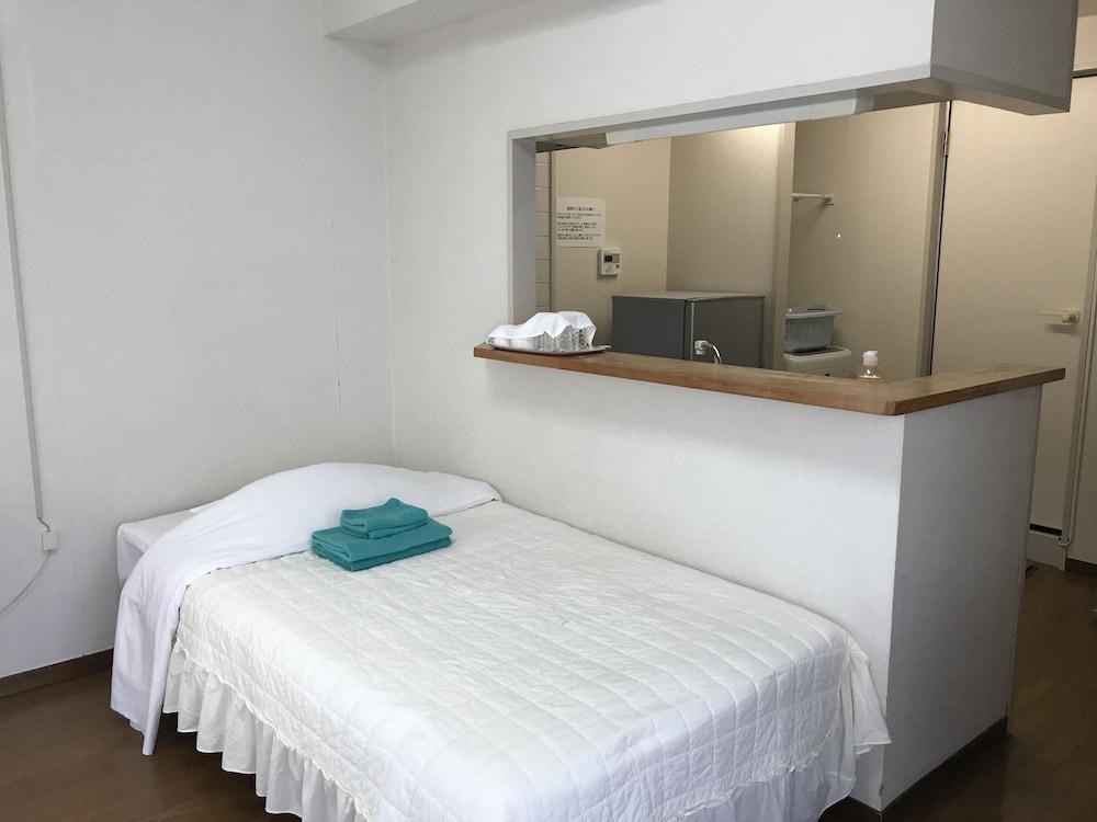 Weekly Harborview Mansion - Main Building