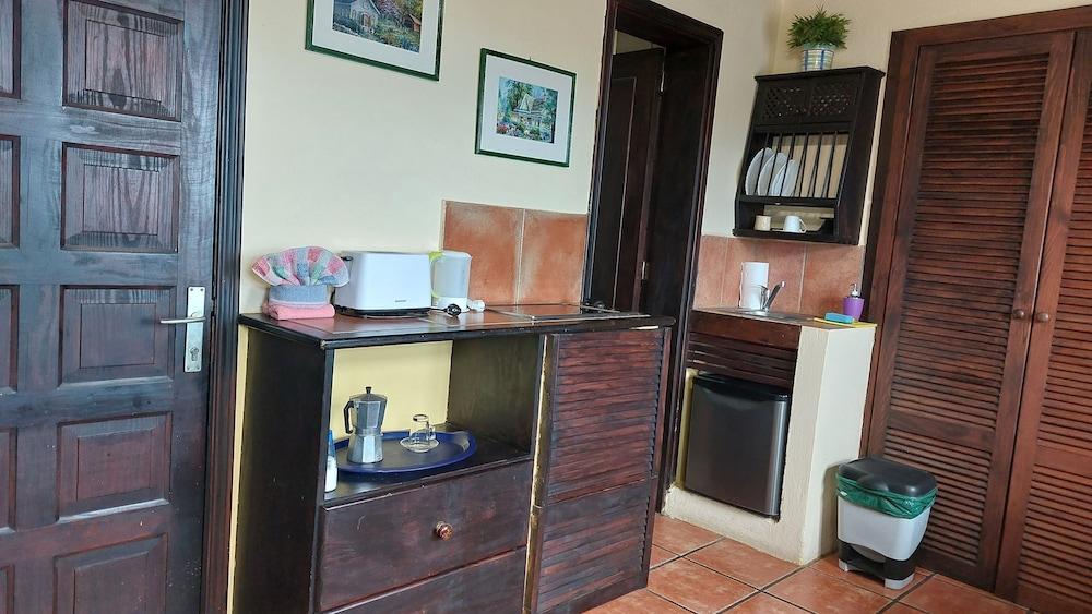 Small Studio 15m for Young People With sea View