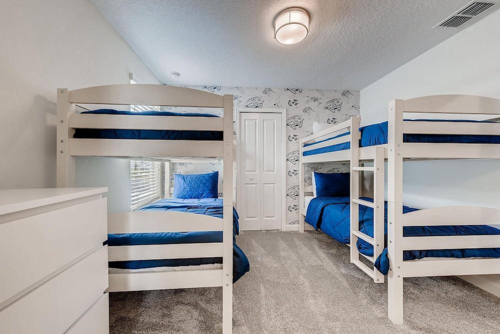 1596 MC - Enchanted 6BR Villa: Pool, Magic for 14