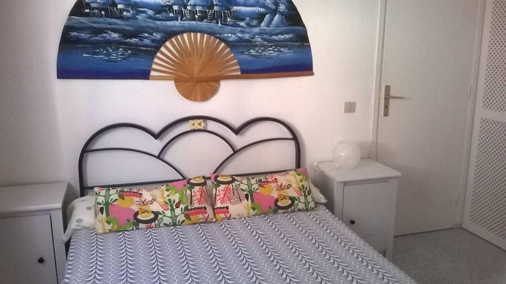 Cozy House Facing The Sea