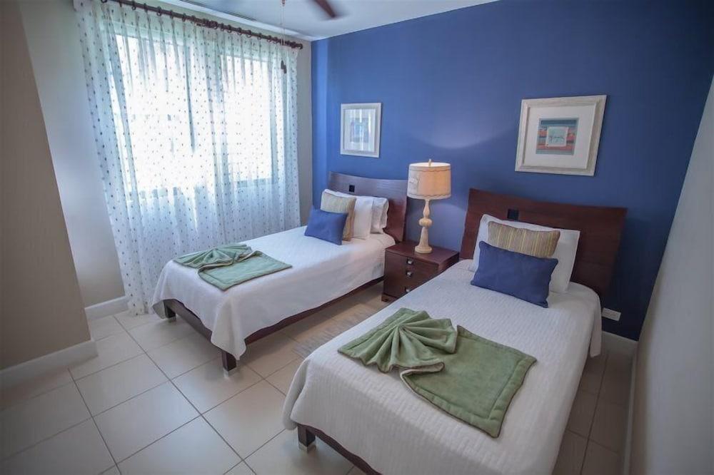 Pacifico L605 Casa Sommer