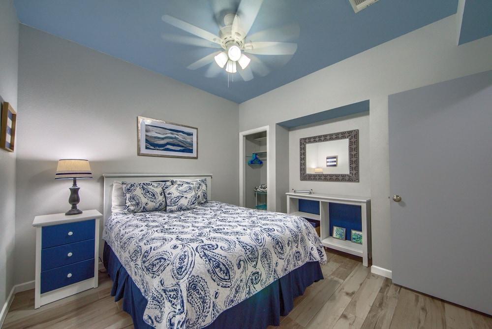 Spritzen Haus Cw C107 3 Bedroom Condo by RedAwning