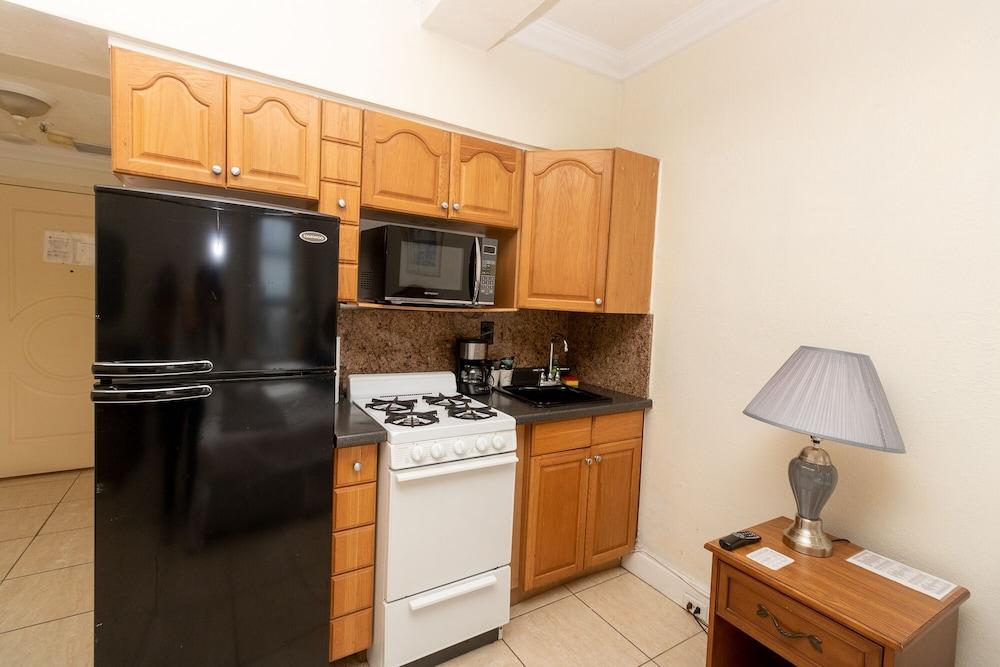 784 Ocean View Hollywood Beach