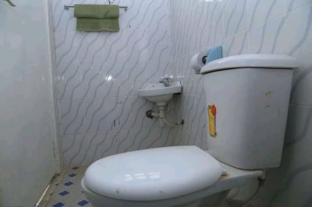 Chetambe Executive Studio