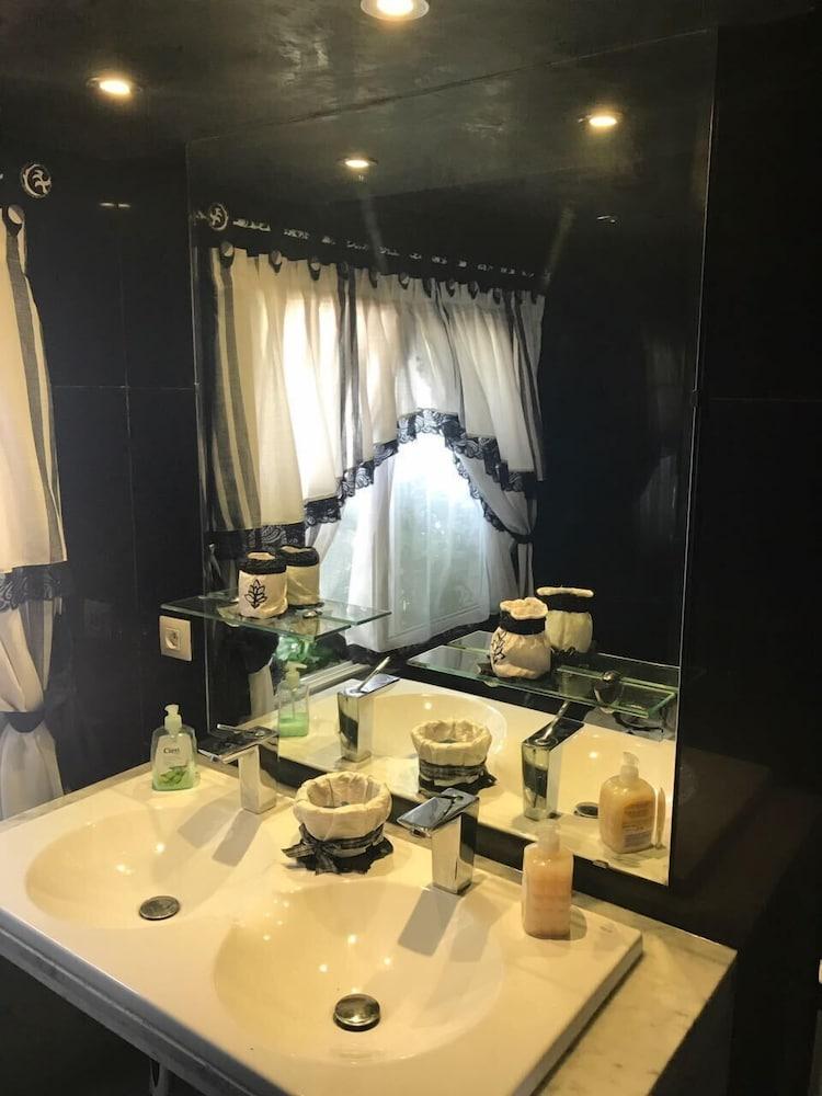 Vue Piscine Marina Jfr