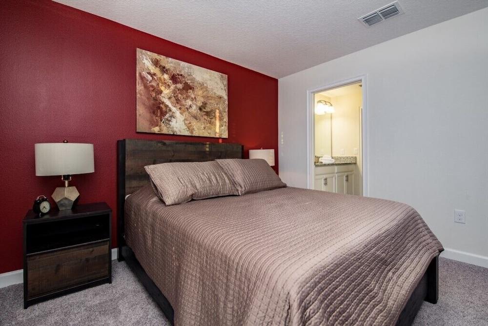 Champions Gate IHR 4034