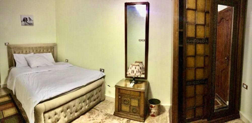 Sphinx Palace Guest House