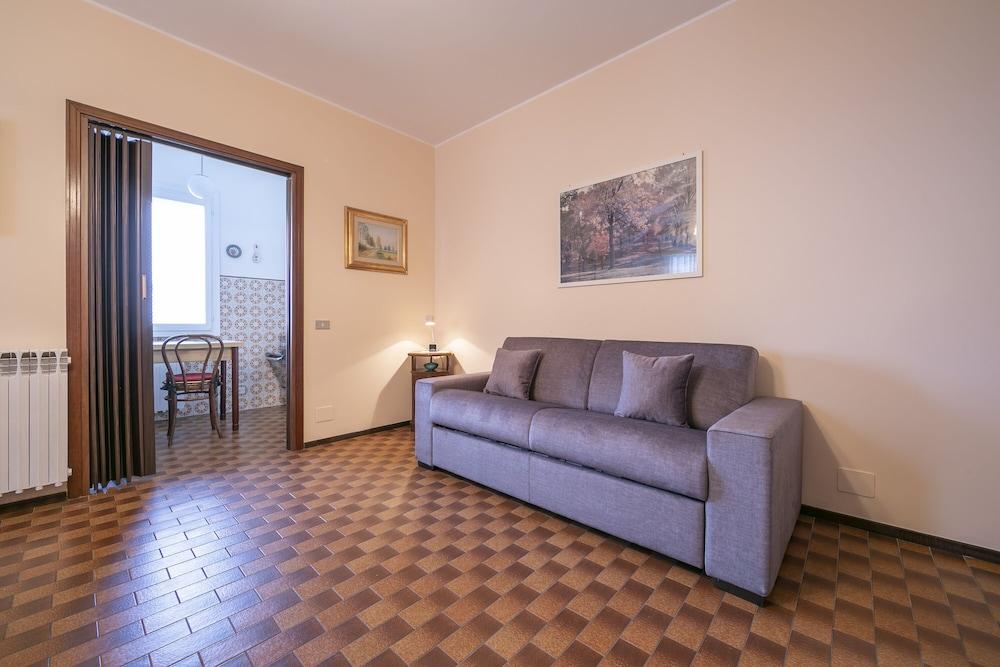 Nicoletta's Lake View Stresa