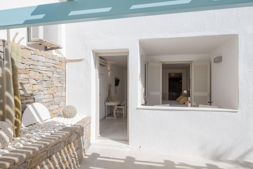 Anthos Apartments Paros