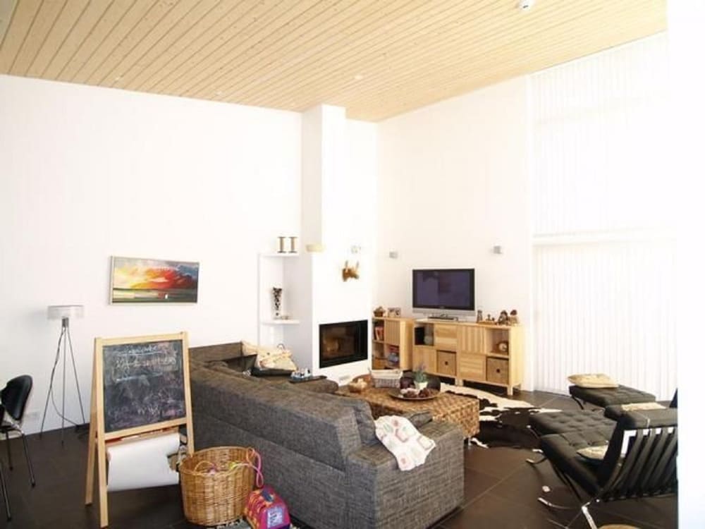 Golden Circle Luxury Villa