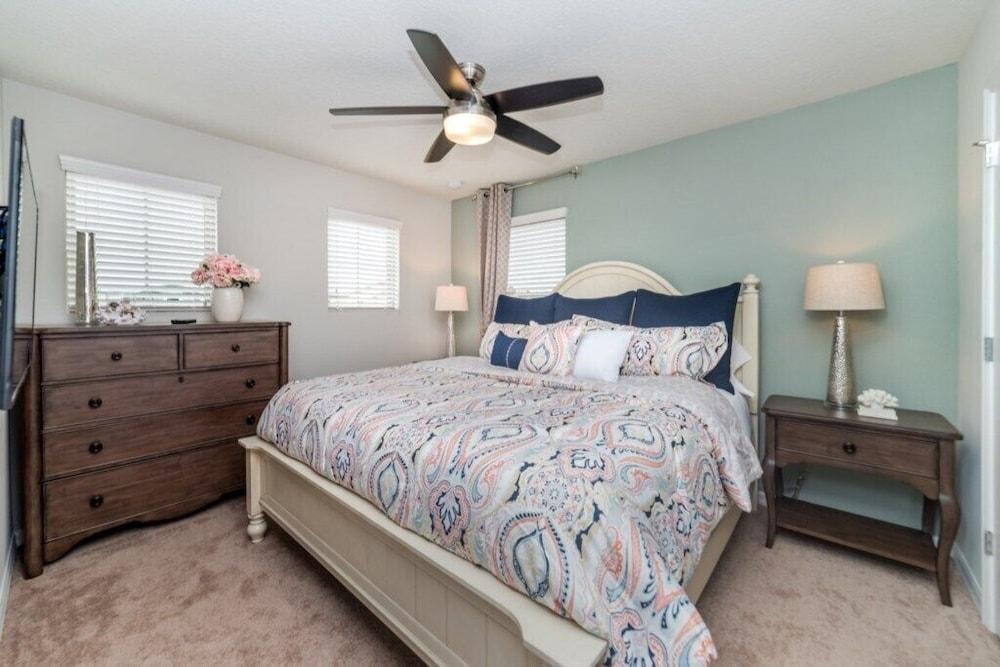 Windsor at Westside 8937 IHR 1879