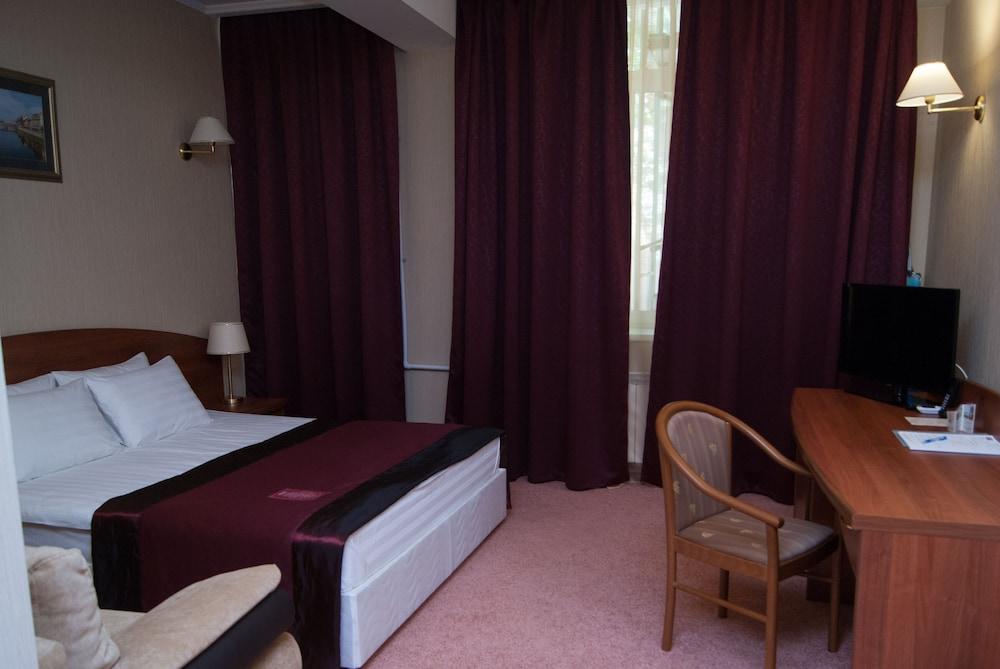 Bogemia on Vavilova street