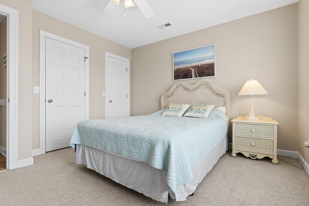 That's It 4 Bedroom Home by RedAwning