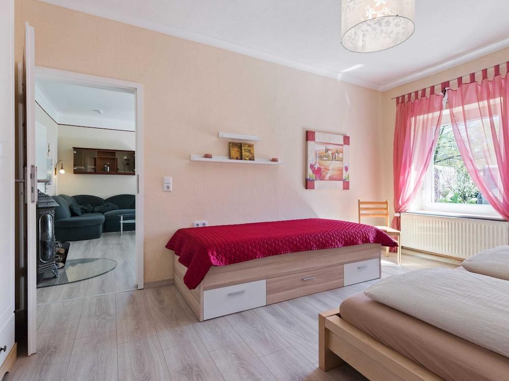 Apartment in Gingst With Sea Beach