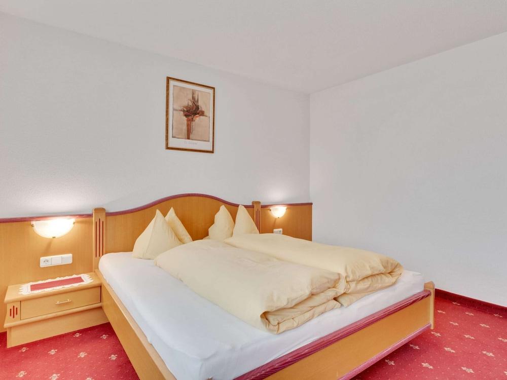 Quaint Apartment in Hainzenberg near Horbergbahn