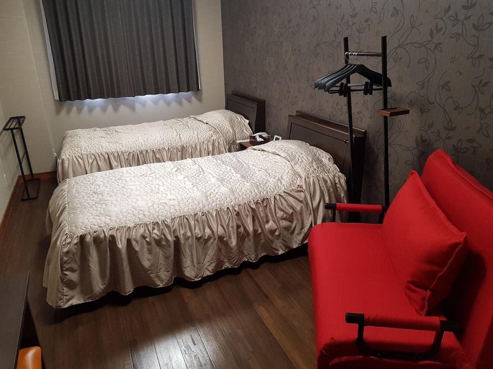 Guesthouse ZINK - Hostel