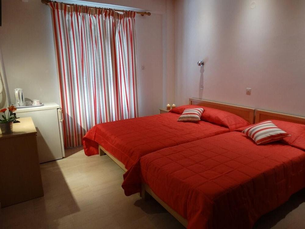 Dassia Beach Pension