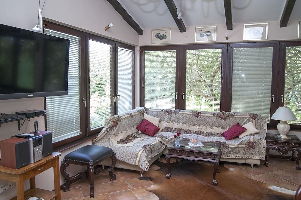 House With Pool in Split Near the Beach