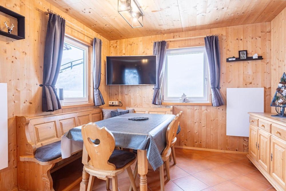 Chalet in Annaberg-lungotz With Shared Sauna