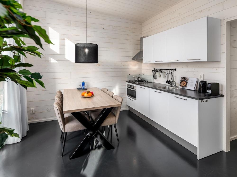 Lodge in Schaijk With Garden Terrace