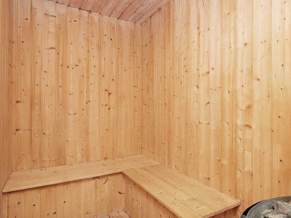 8 Person Holiday Home in Hjorring-by Traum