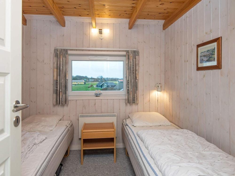 6 Person Holiday Home in Nordborg-by Traum