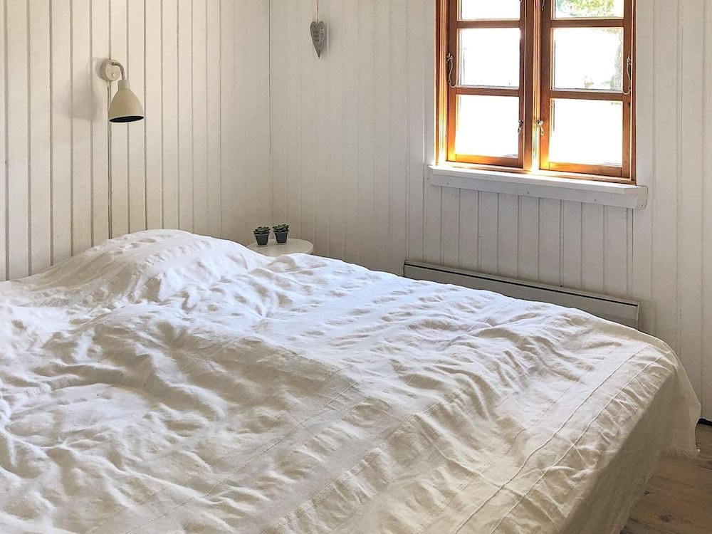 6 Person Holiday Home in Rodby-by Traum