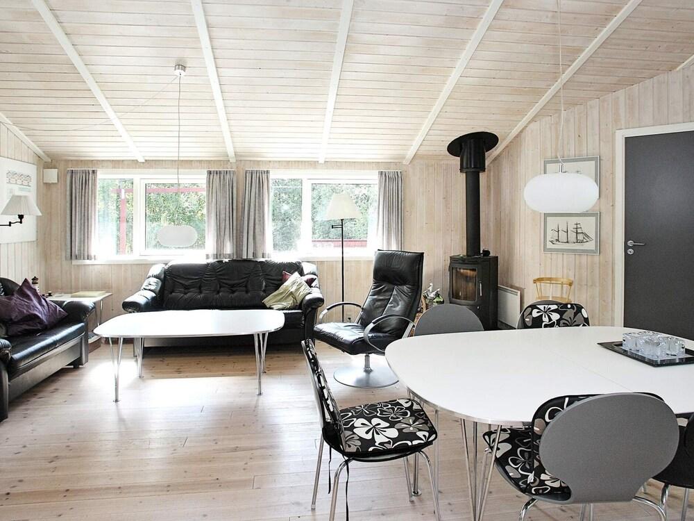 6 Person Holiday Home in Albaek-by Traum