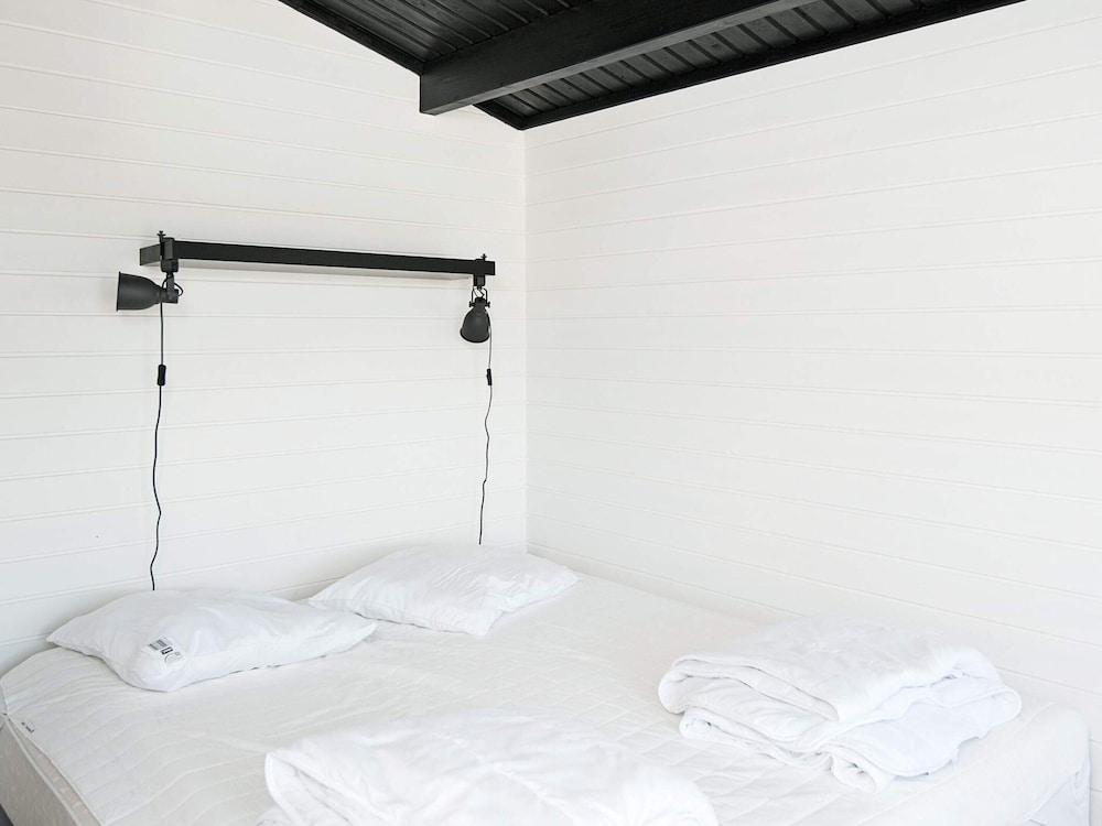 6 Person Holiday Home in Ebeltoft