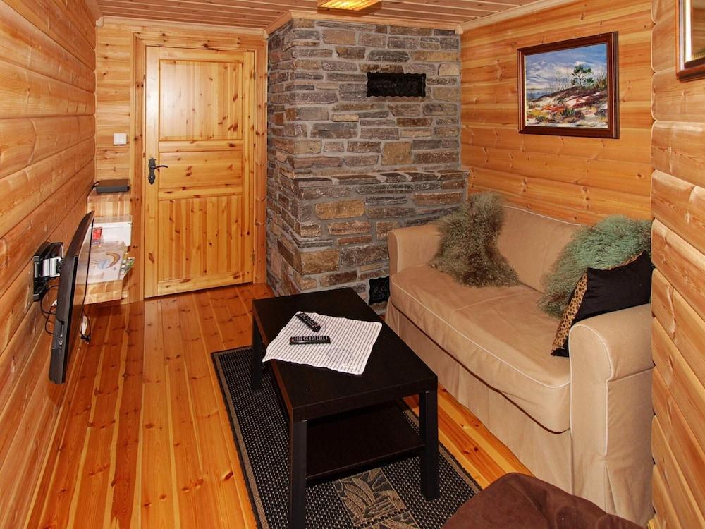 10 Person Holiday Home in Aseral