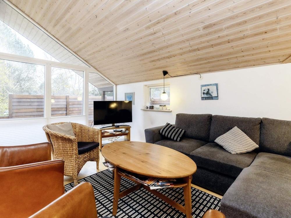 8 Person Holiday Home in Rodby-by Traum