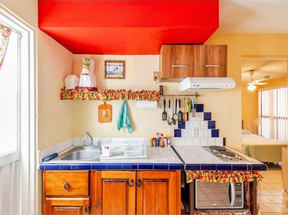 Nice Apartment, Equipped Near the Malecon and the Beach