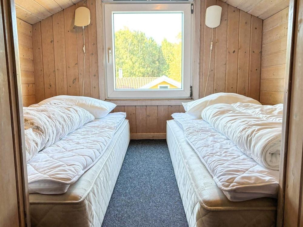 10 Person Holiday Home in Nordborg-by Traum