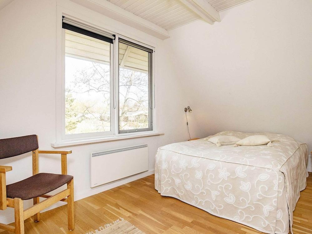 6 Person Holiday Home in Hurup Thy-by Traum