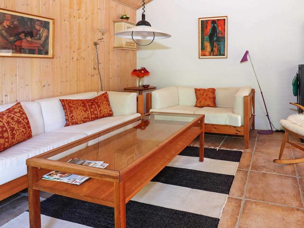 6 Person Holiday Home in Hadsund-by Traum