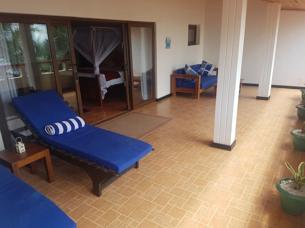 Tropical Beach House, Hikkaduwa