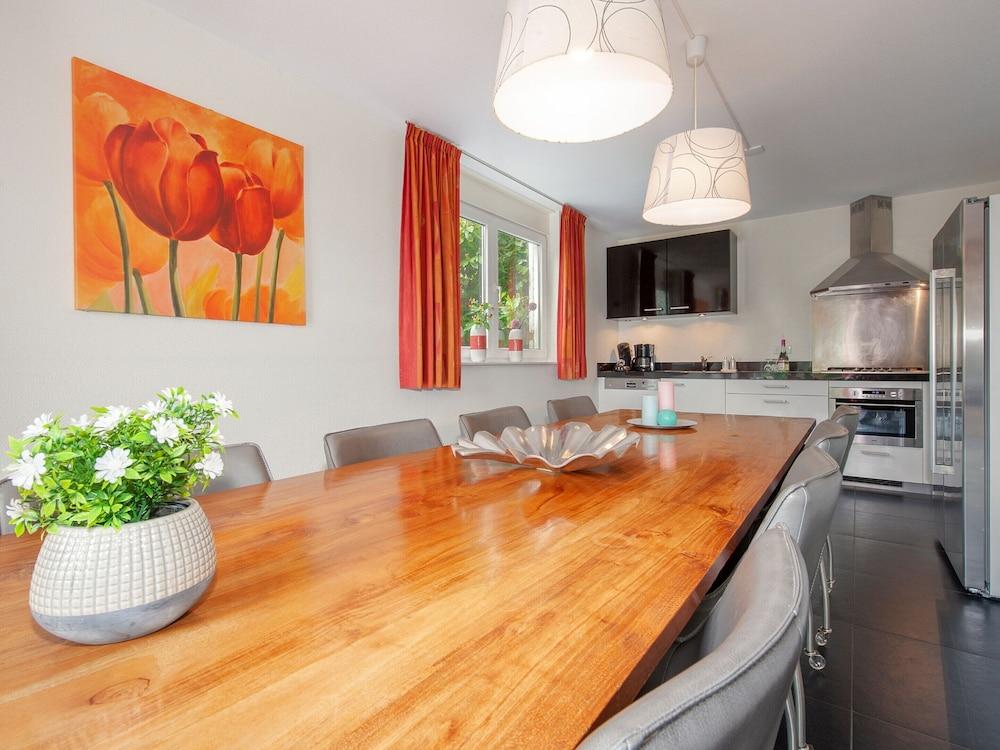 Group Getaway in Arcen