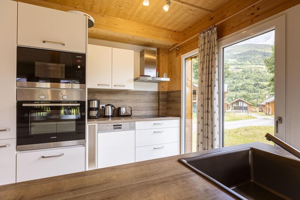 Appealing Chalet in the ski Area