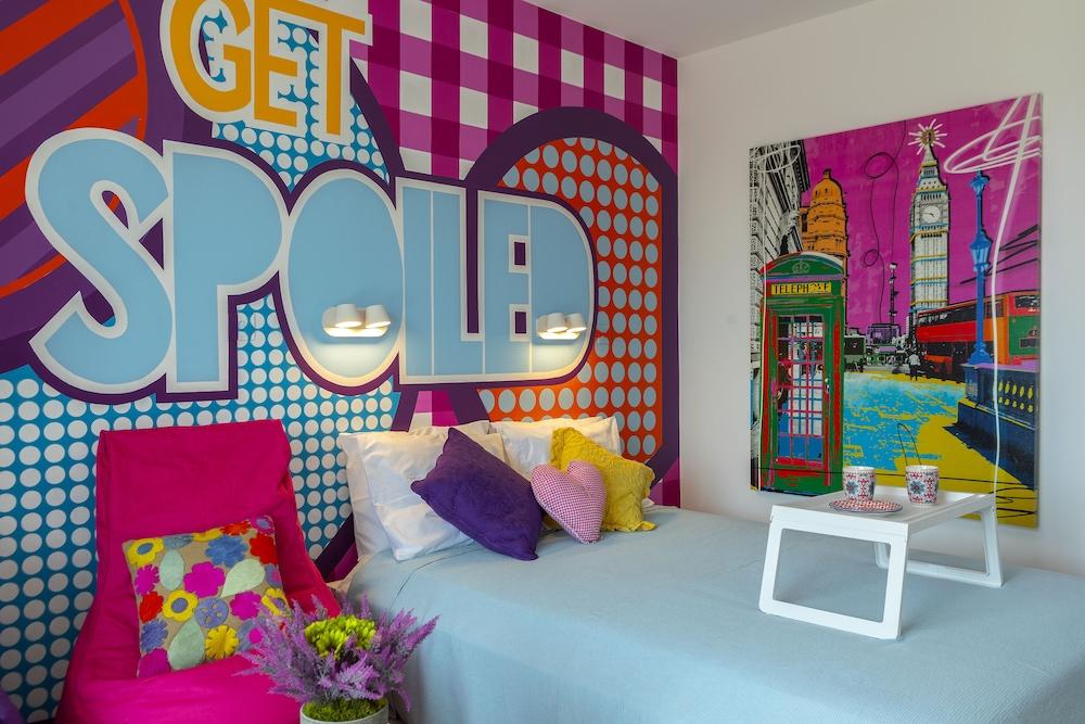 Castle Holiday Apartments