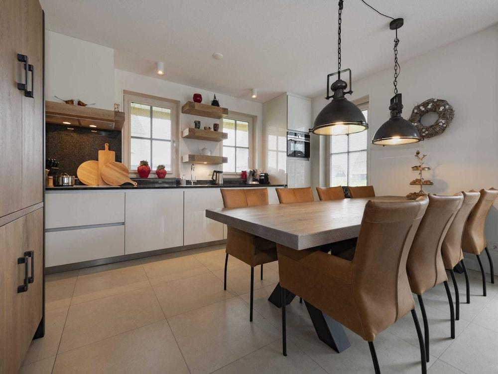 Friesland Villa w/ Sauna