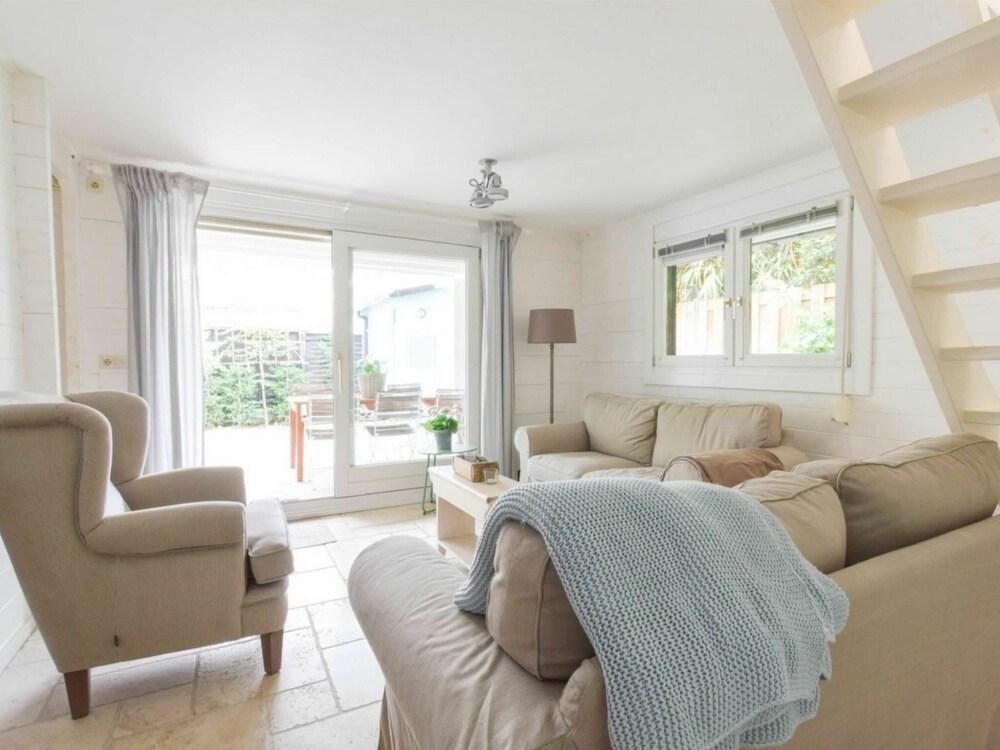 Cozy House With Sauna