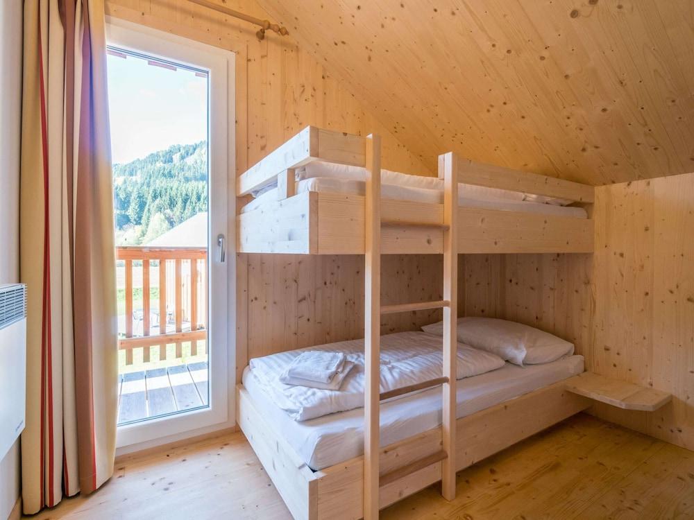 Cosy Chalet With Infrared Sauna